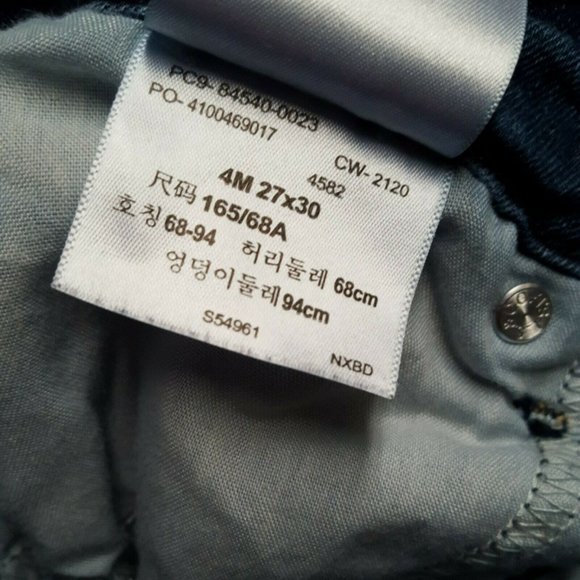 Levis Signature Jeans Sz 4 Medium Womens Mid Rise Skinny Med Wash - Picture 7 of 9